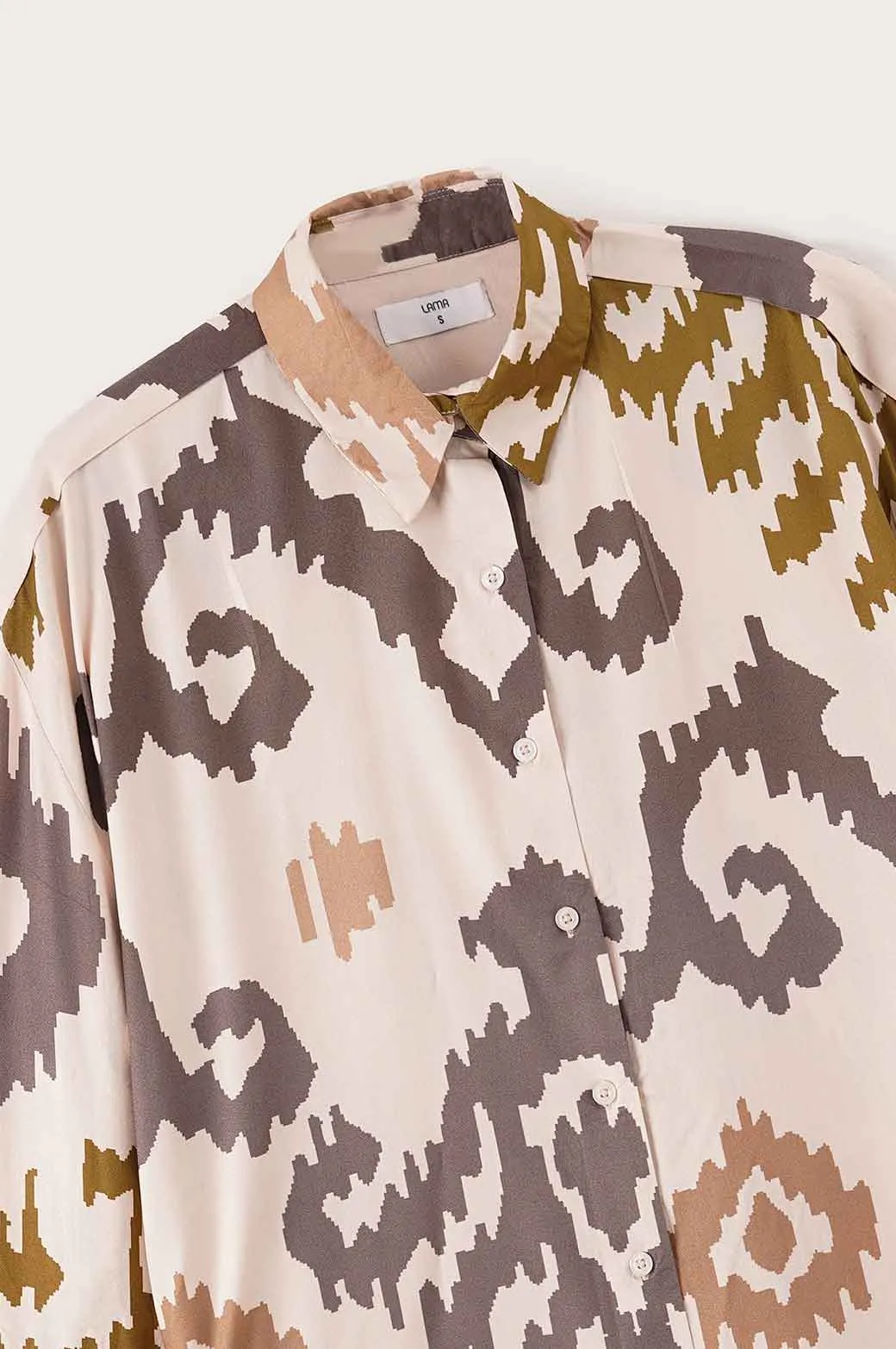 PRINTED OVERSIZED BUTTON DOWN SHIRT